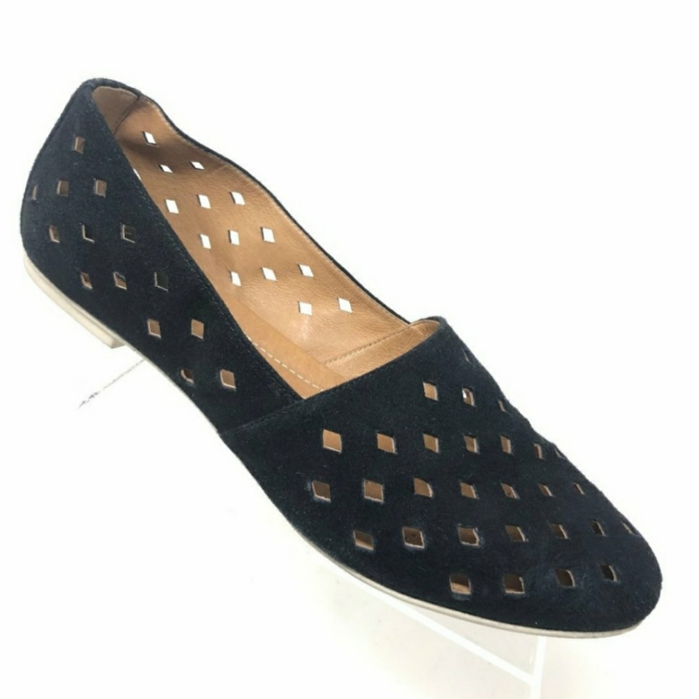 Clarks Artisan Valley Terrace Suede Cutout Flat 9